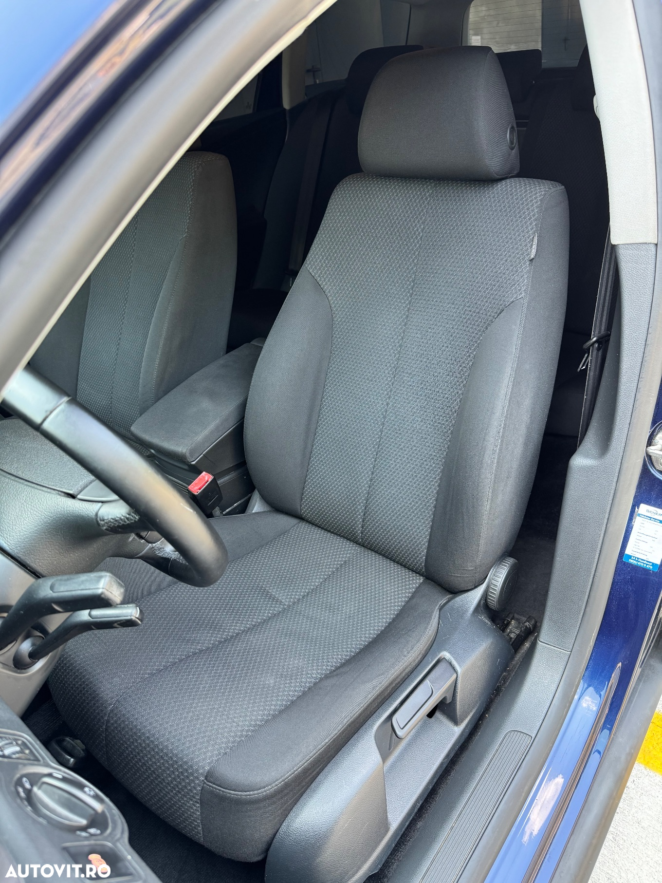 Volkswagen Passat Variant 2.0 TDI DPF Comfortline - 21