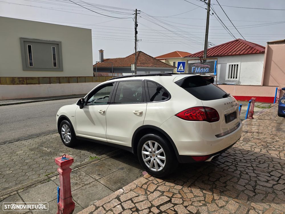 Porsche Cayenne 3.0 V6 - 6