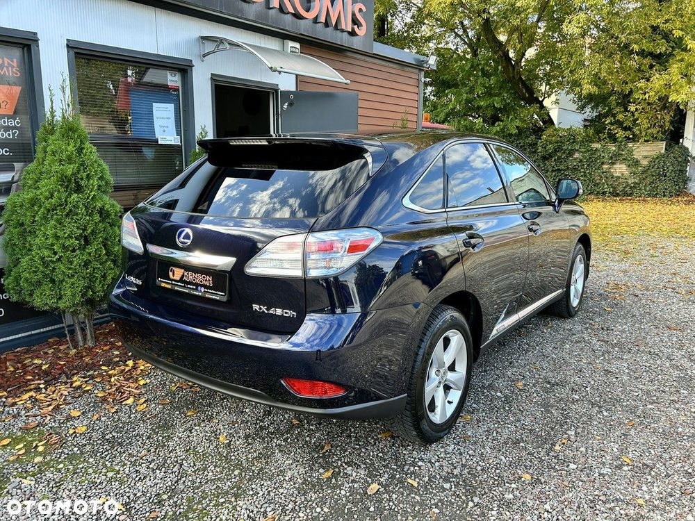 Lexus RX - 4