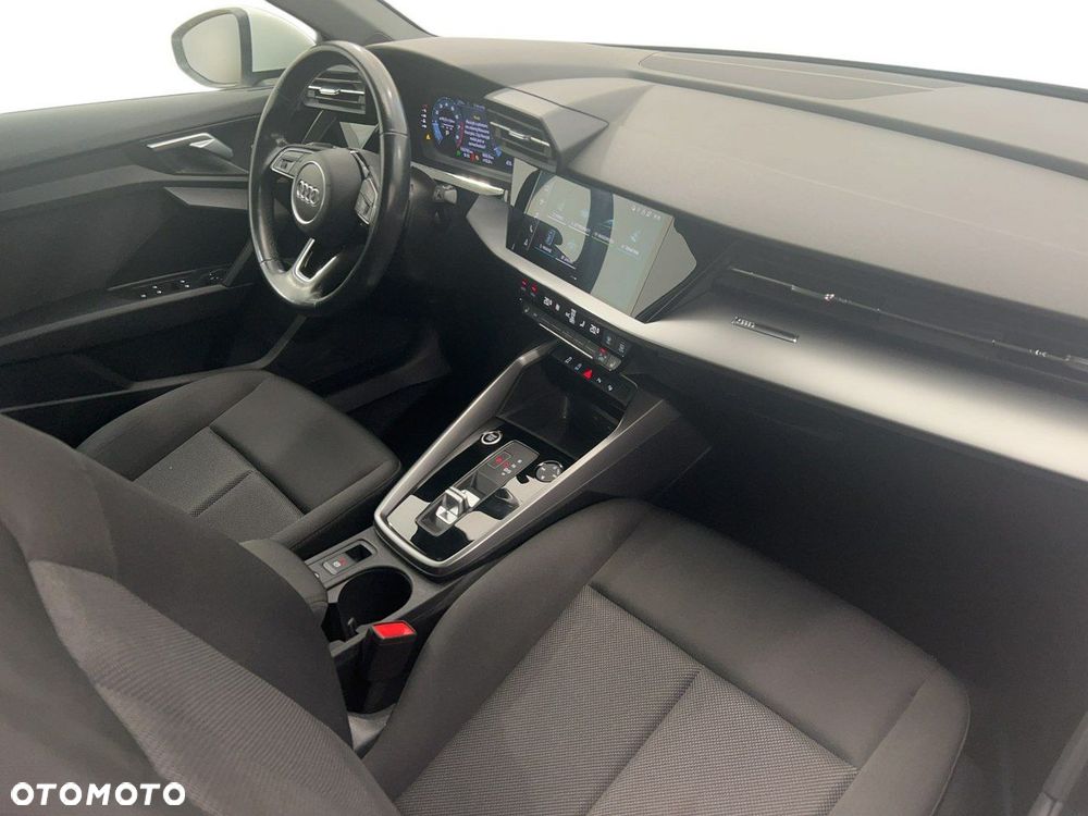 Audi A3 Sportback 35 TFSI mHEV S tronic - 14