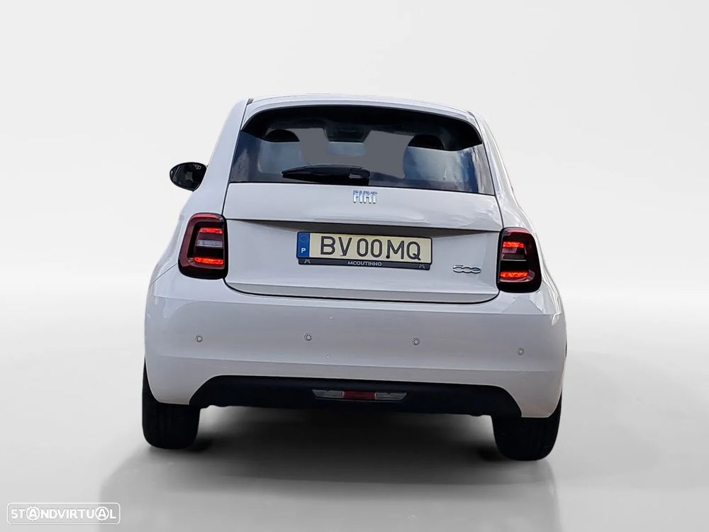 Fiat 500e 3 + 1 42 kWh (RED) - 5