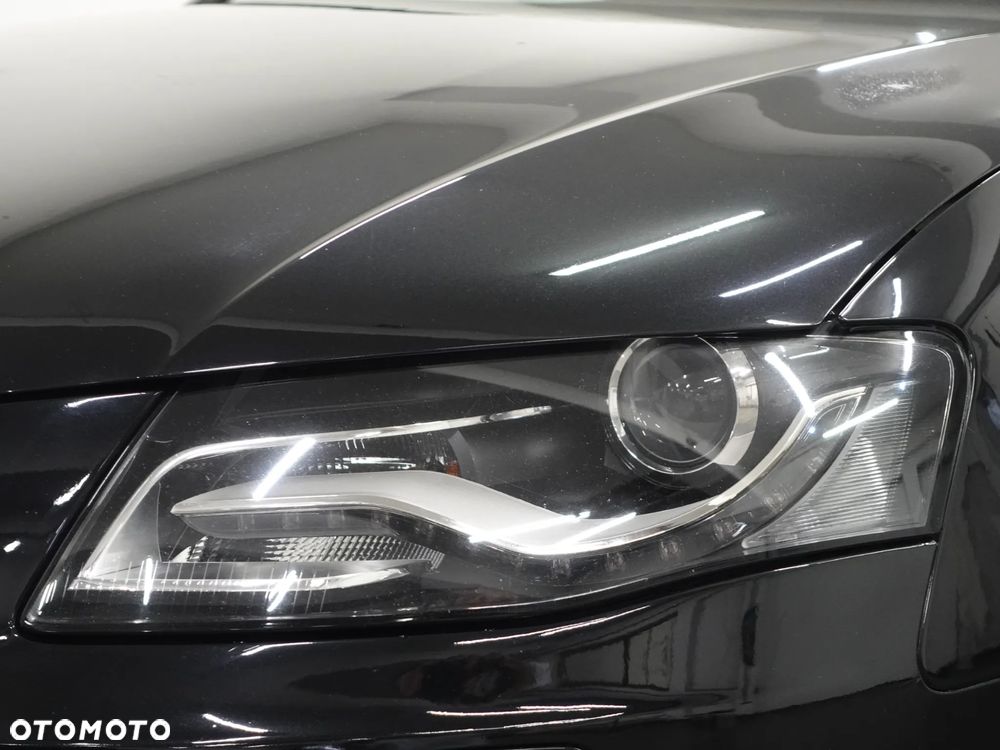 Audi A4 Avant 2.0 TDI DPF quattro Ambiente - 13