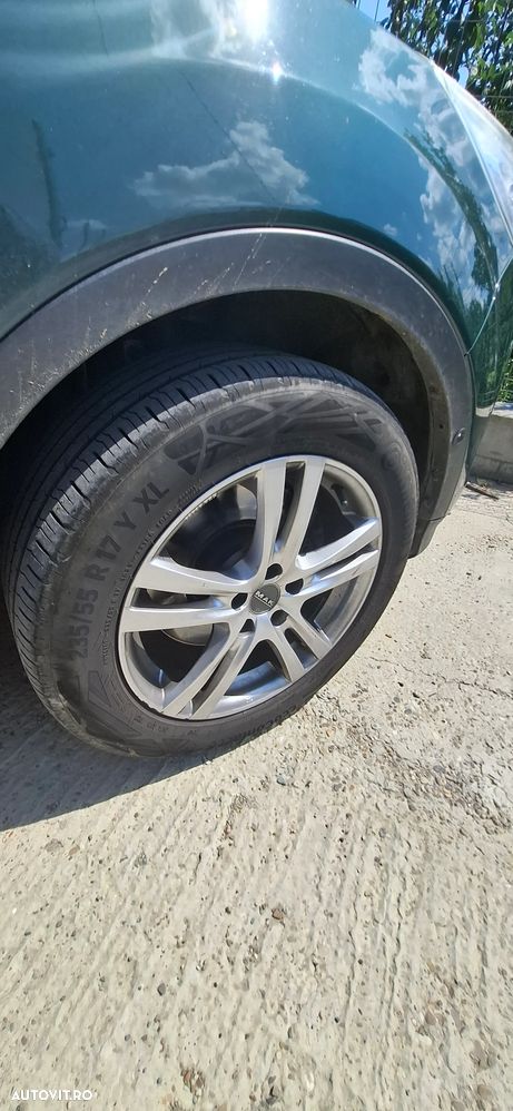Ford Kuga - 3