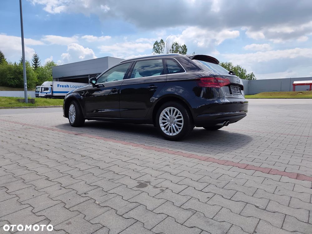 Audi A3 Sportback - 6