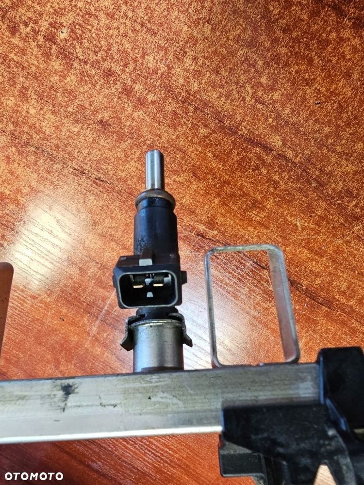 LISTWA WTRYSKOWA WTRYSKI BMW E90 E91 E60 7531634 - 4