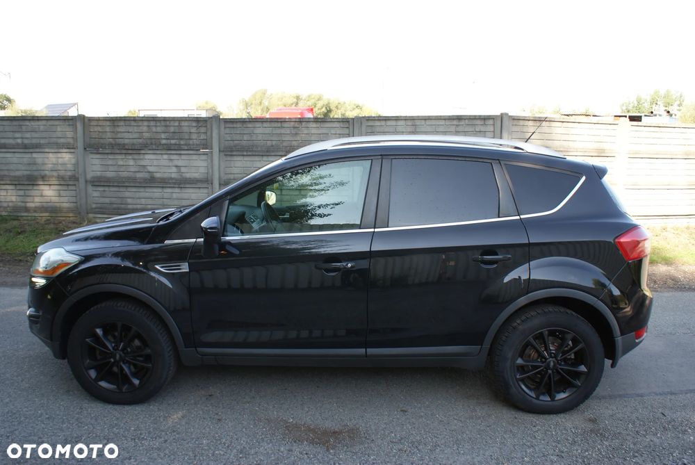 Ford Kuga 2.0 TDCi 4WD Titanium Plus - 3