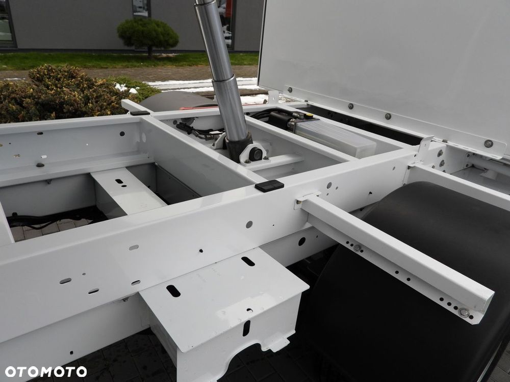 Renault MASTER WYWROTKA PODWÓJNA KABINA DOKA 6 MIEJSC TEMPOMAT LEDY BLIŹNIACZE KOŁA KLIMATYZACJA  145KM - 25