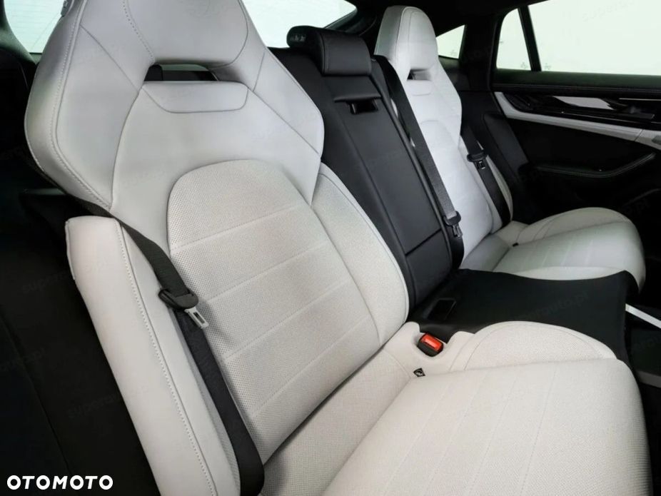 Porsche Panamera - 14