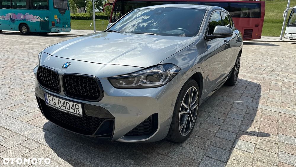 BMW X2 xDrive20i Advantage Plus - 2