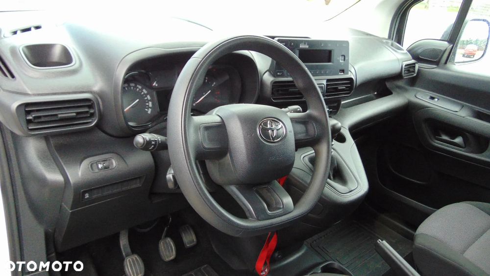 Toyota PROACE CITY - 11