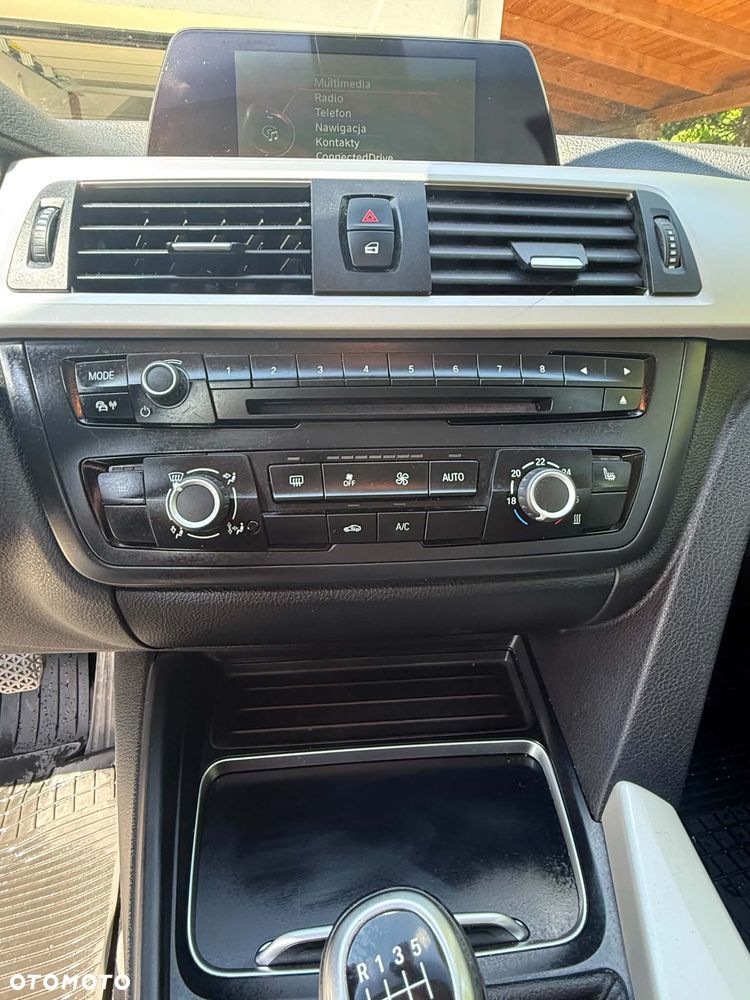 BMW Seria 4 418d - 19