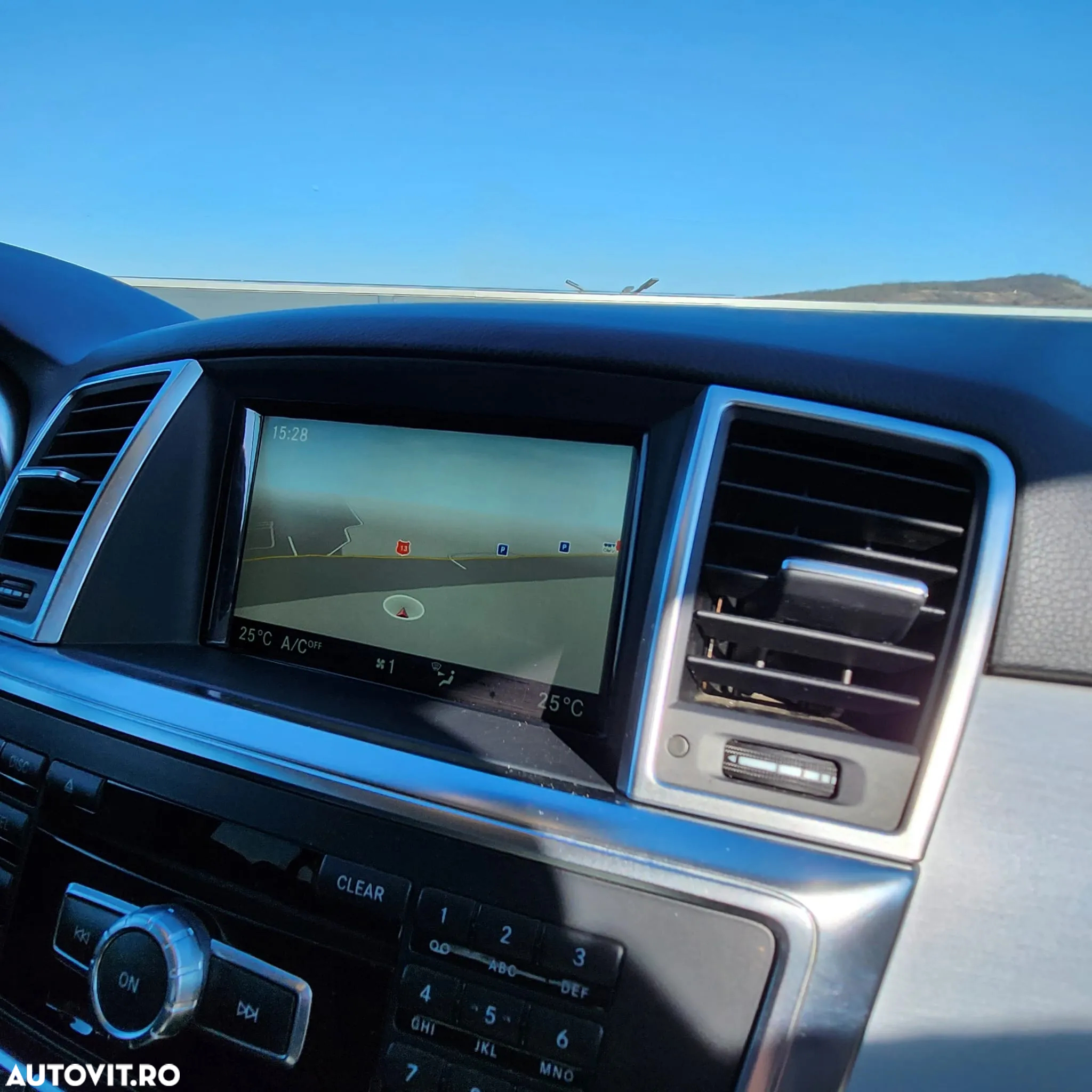 Mercedes-Benz ML 350 BlueTec 4MATIC Aut - 9