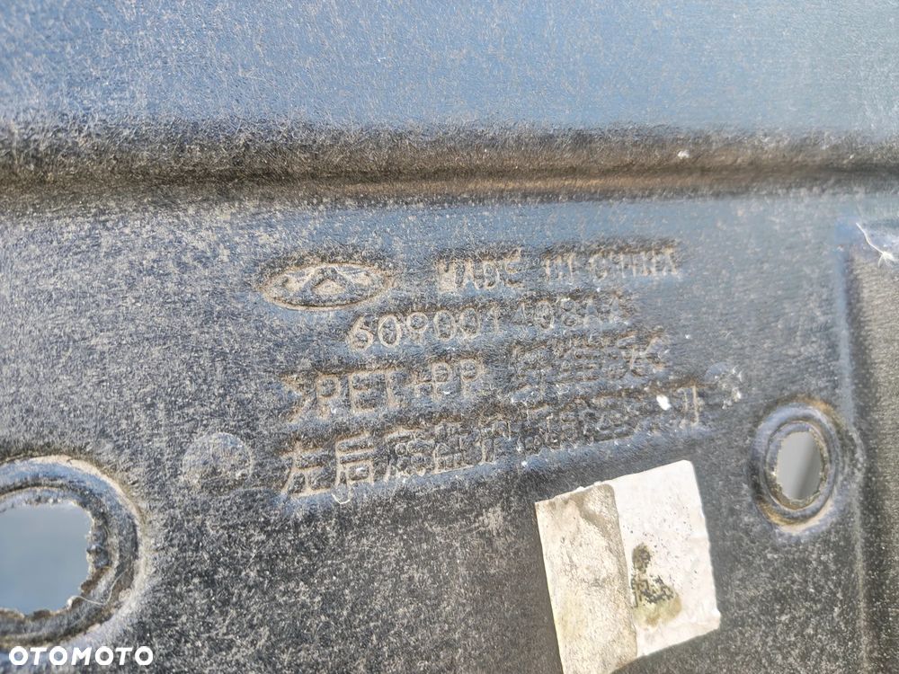 OMODA 5 V Chery osłona zbiornika paliwa 609001408AA - 2