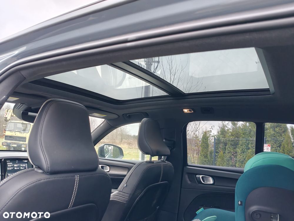 Volvo XC 40 T5 AWD R-Design - 15