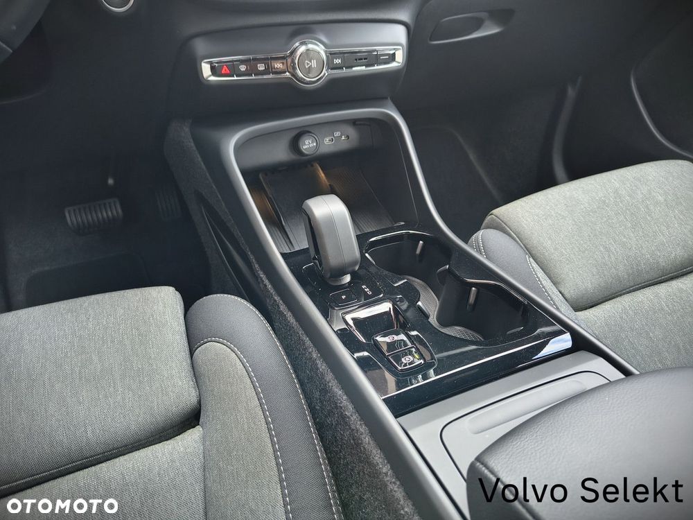 Volvo XC 40 - 27