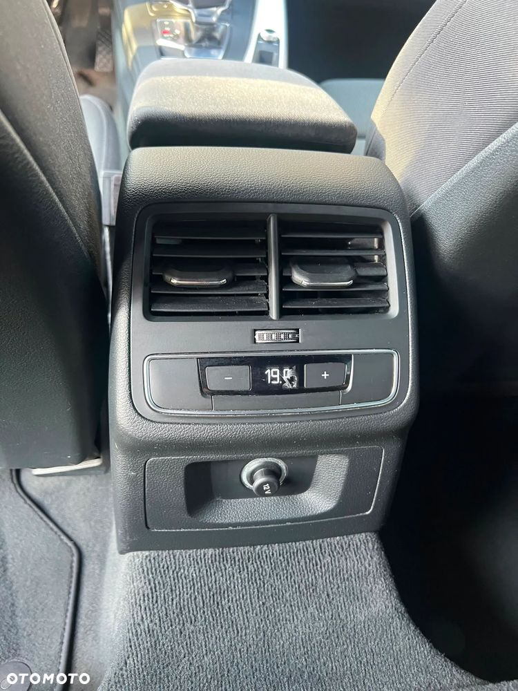 Audi A4 Avant 2.0 TDI Sport S tronic - 14