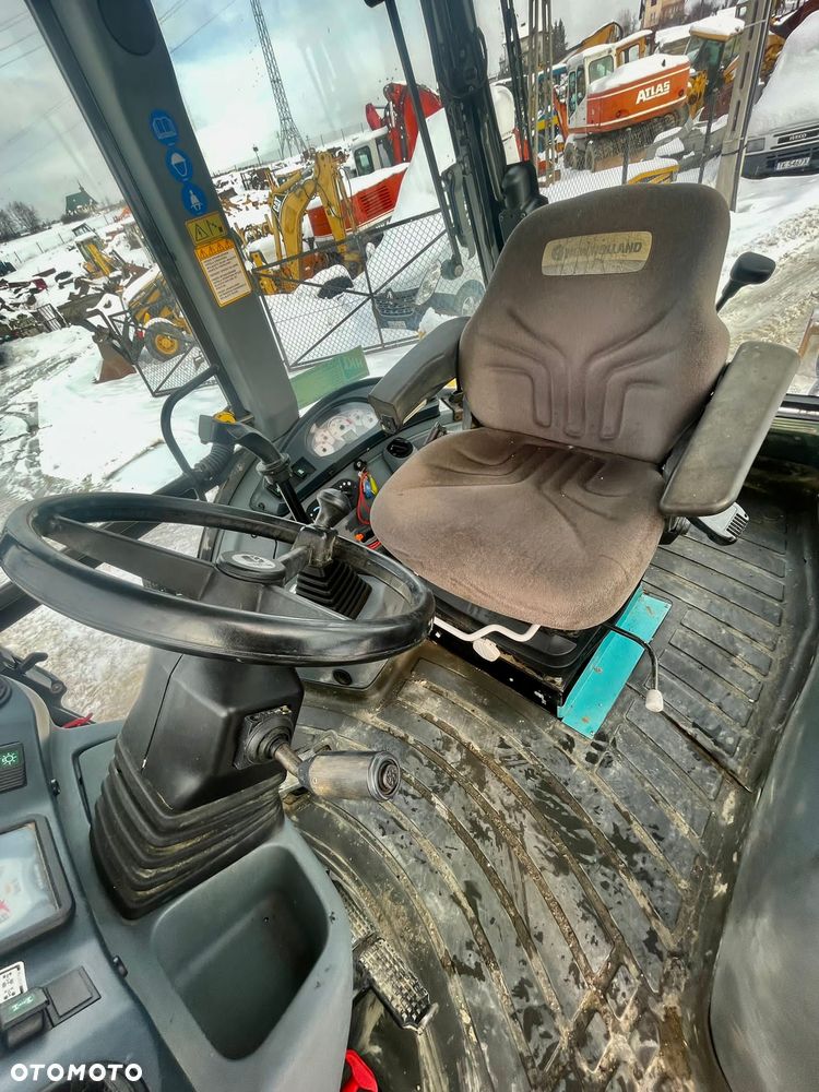 New Holland B100C** KOPARKO ŁADOWARKA NEW HOLLAND B100C** JOYSTICK** LEASING* ZAMIANA* SKUP* ROK 2015* - 4