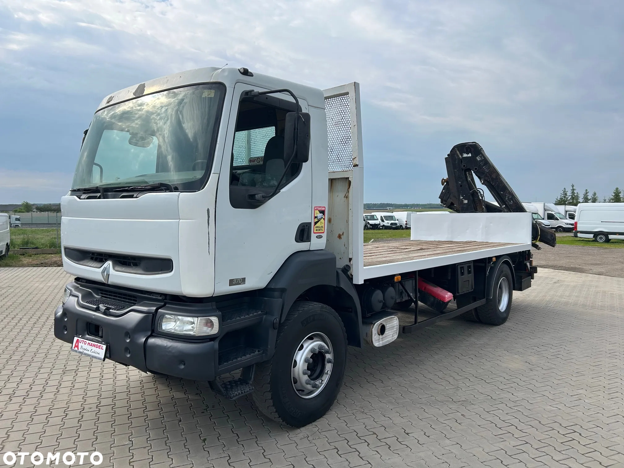 Renault Kerax 370dCI HDS HIAB 122 BS-2 HIDUO - 15