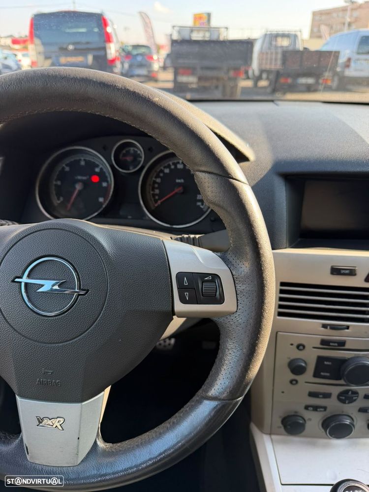 Opel Astra 1.3 CDTi Edition - 30