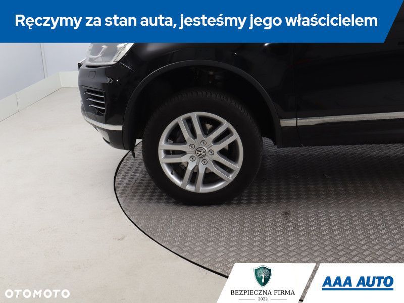 Volkswagen Touareg - 17