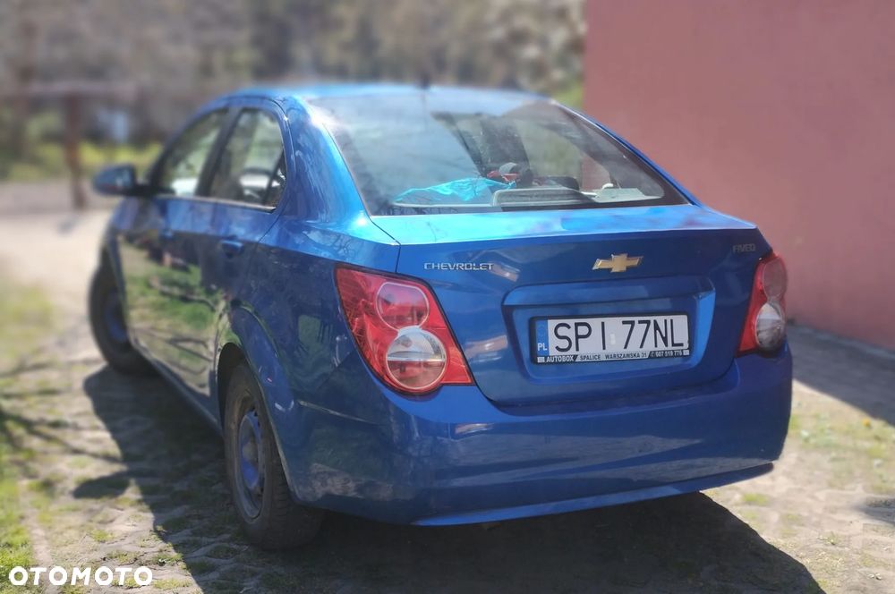 Chevrolet Aveo - 2
