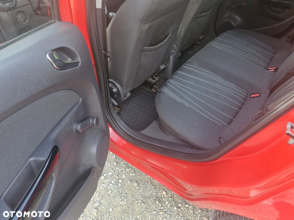 Opel Corsa - 22