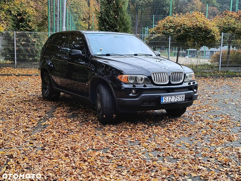 BMW X5 4.4i - 7
