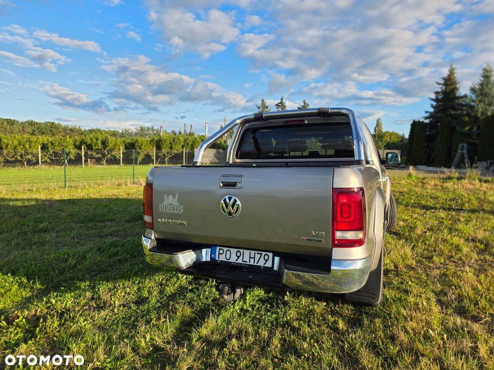 Volkswagen Amarok 3.0 V6 TDi 4MOTION Highline - 6
