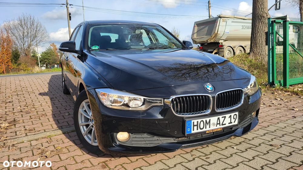 BMW Seria 3 316d - 33