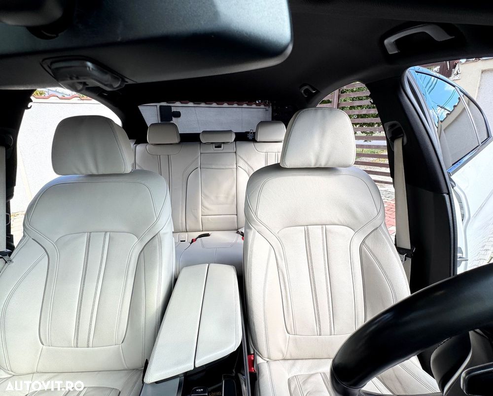 BMW Seria 5 530e Aut. M Sport Edition - 17