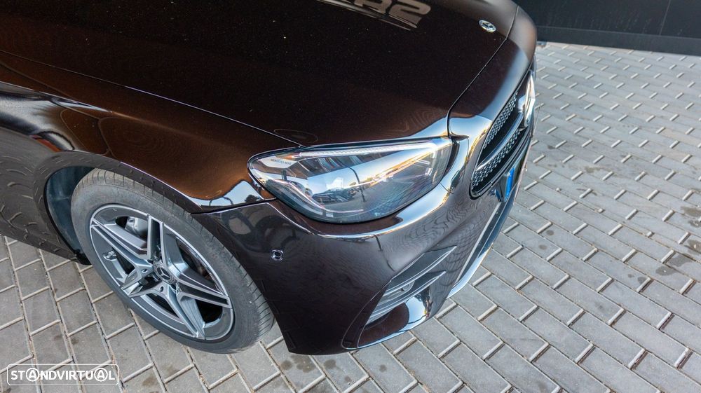 Mercedes-Benz E 220 d AMG Line - 4