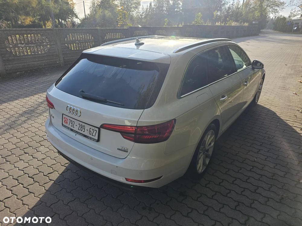 Audi A4 - 4
