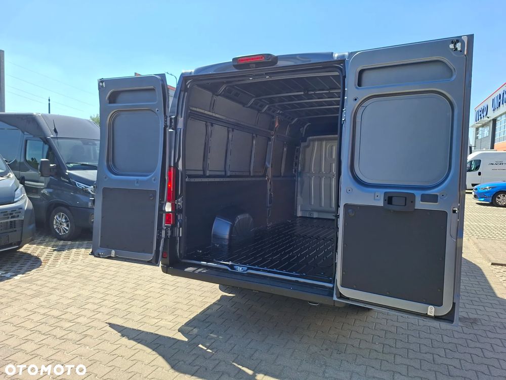 Fiat Super wyposażenie! Fiat Ducato L4H2 180km Automat - 35