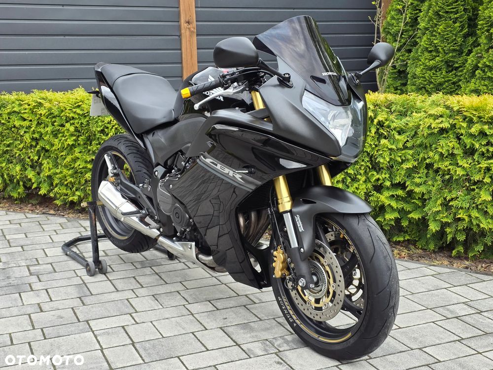 Honda CBR - 3