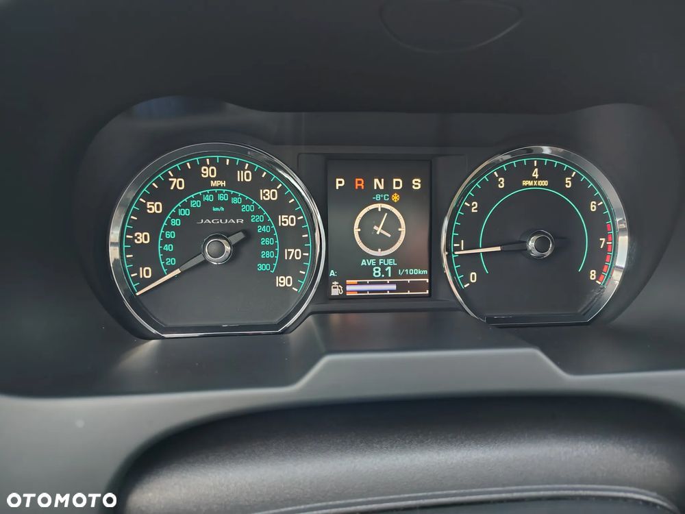 Jaguar XF 2.0 T Premium Luxury - 17