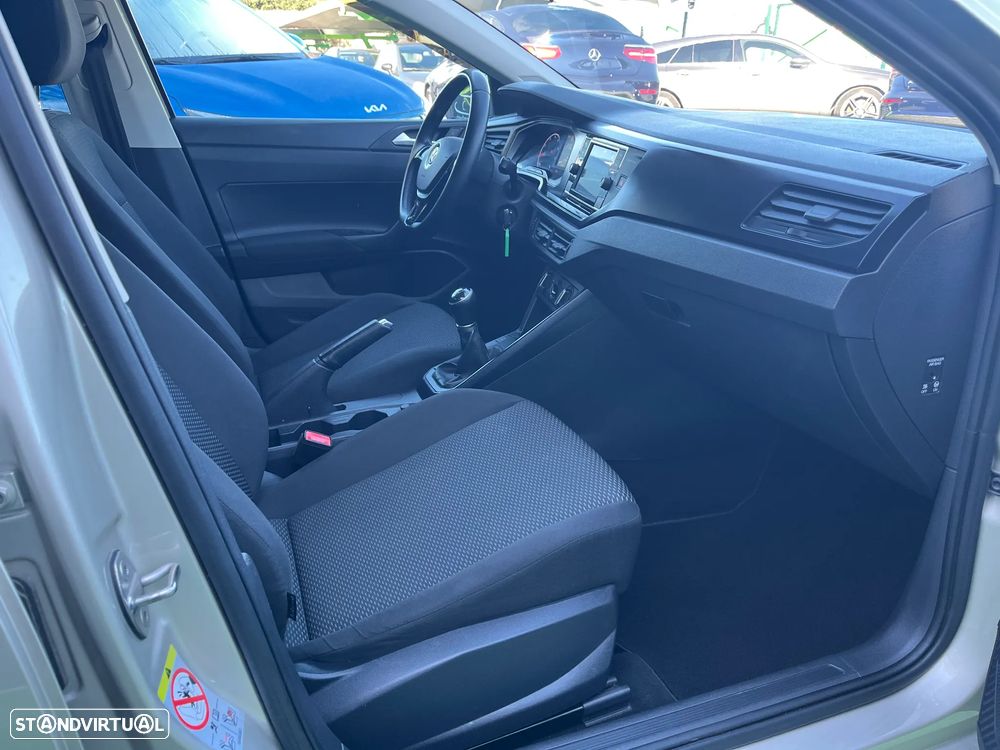 VW Polo 1.0 Confortline - 23