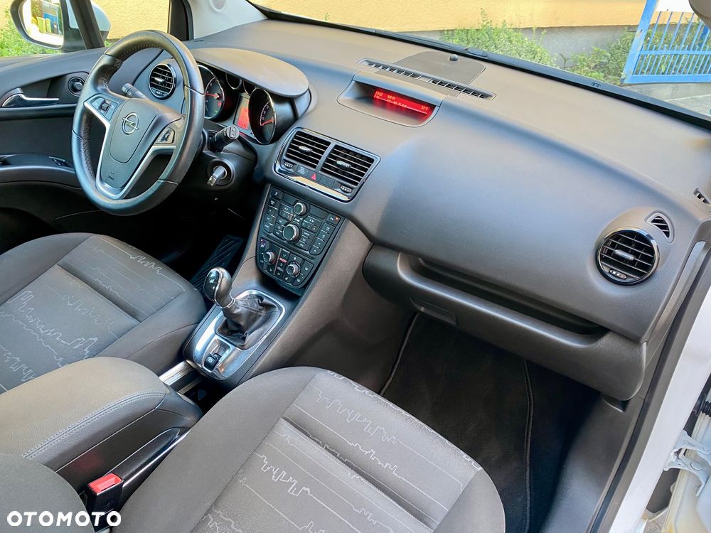 Opel Meriva 1.4 Design Edition - 19
