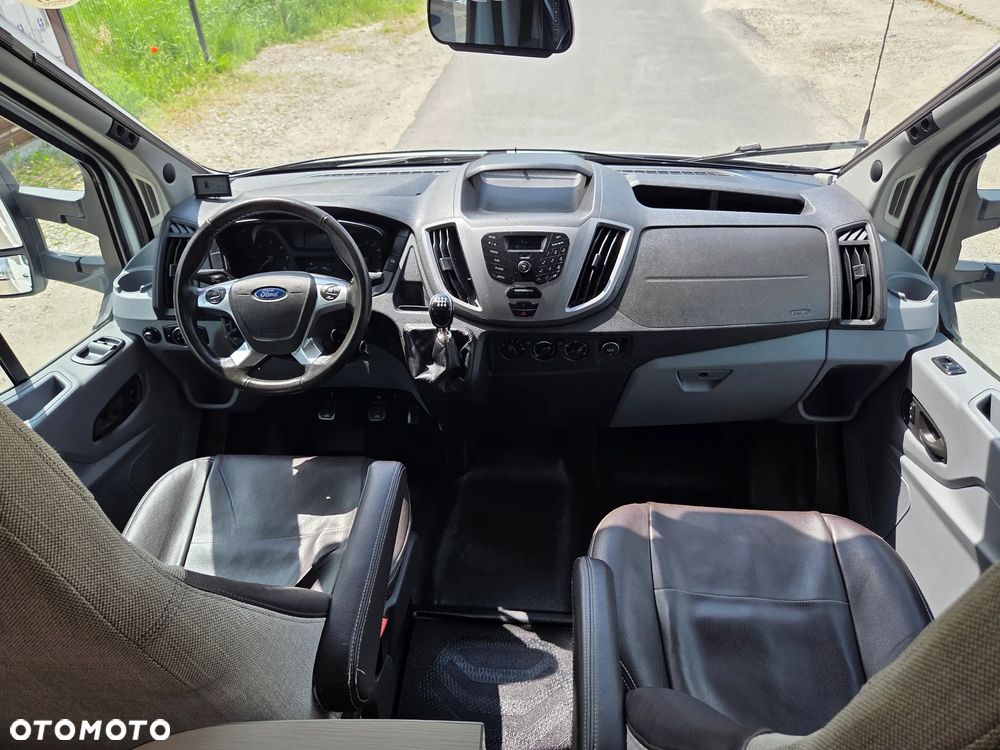 Ford CHAUSSON 716 - 7