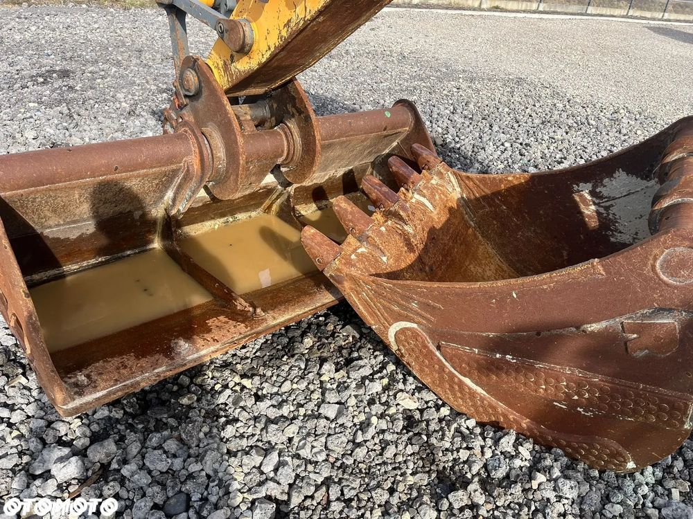 Liebherr A 900 C / 2007 / 10800 godzin / 2 łyżki / pług / podpory ? Import Francja - 7