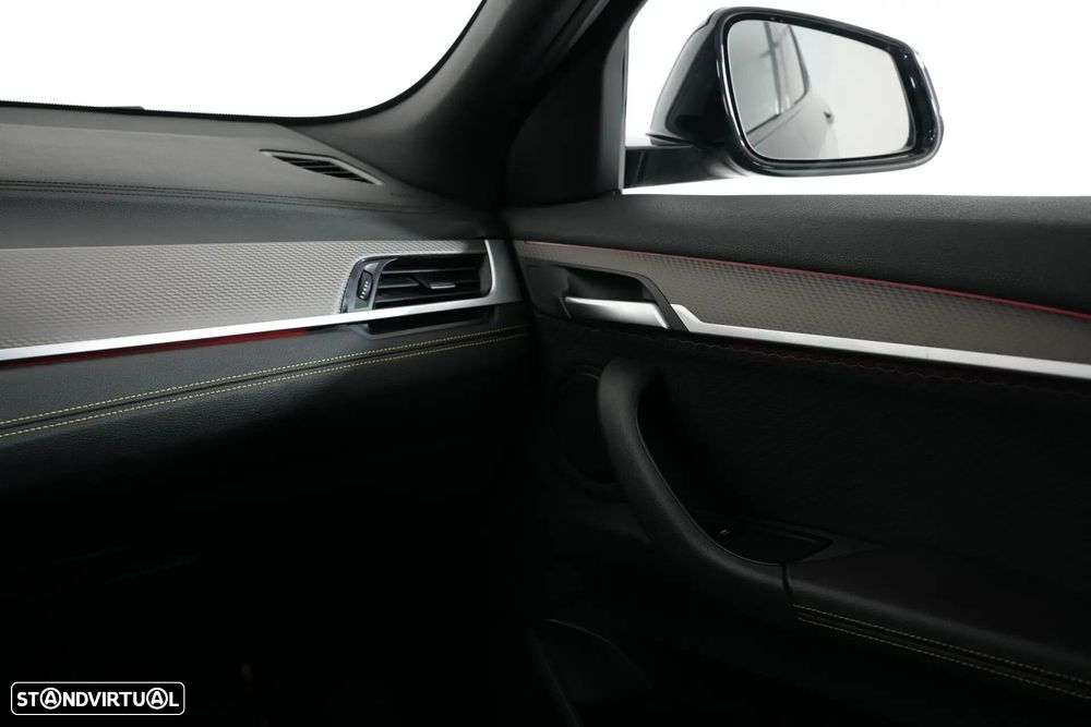 BMW X2 16 d sDrive Auto Pack M - 45