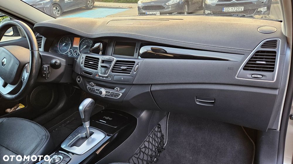 Renault Laguna dCi 175 FAP Initiale - 25