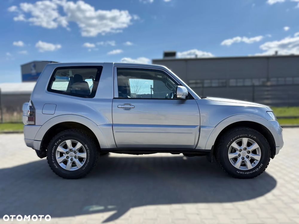 Mitsubishi Pajero 3.2 DI-D - 2
