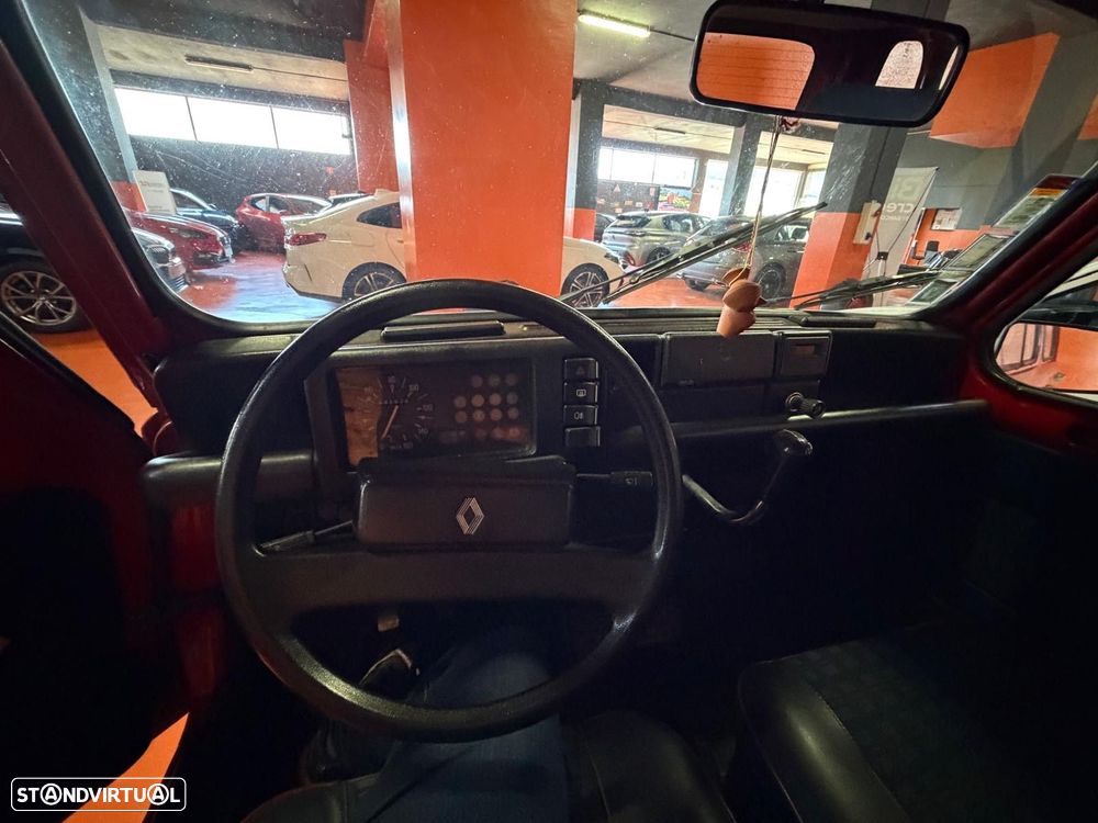 Renault 4 1.1 GTL - 6