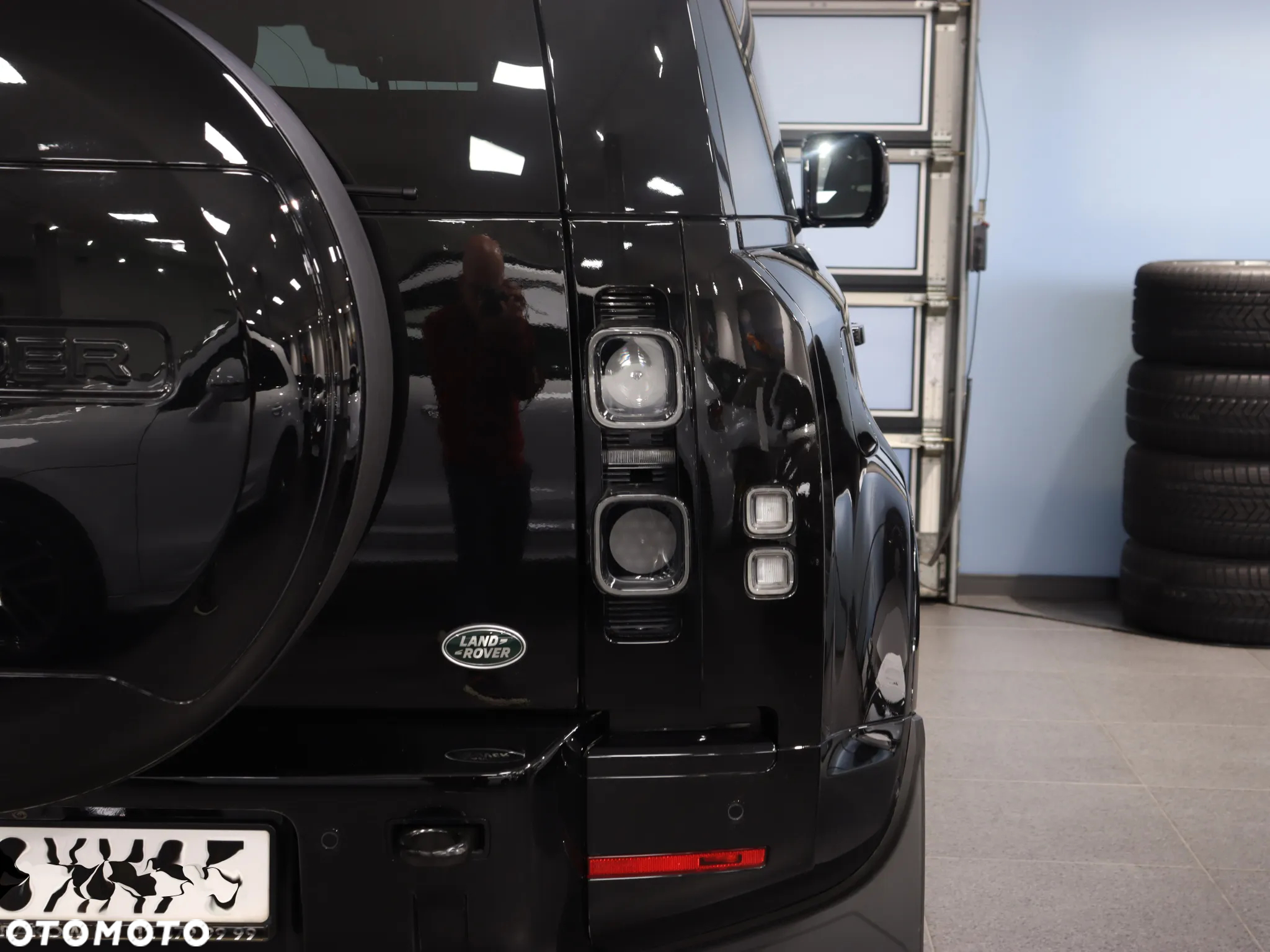Land Rover Defender 90 5.0 P525 V8 - 12