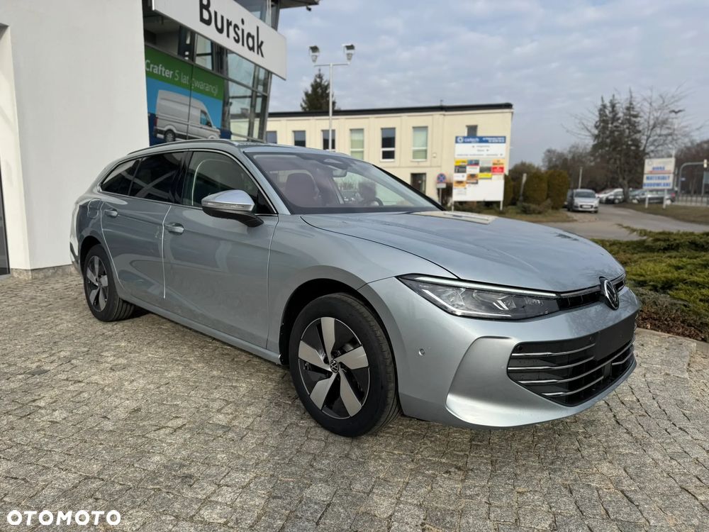 Volkswagen Passat - 3