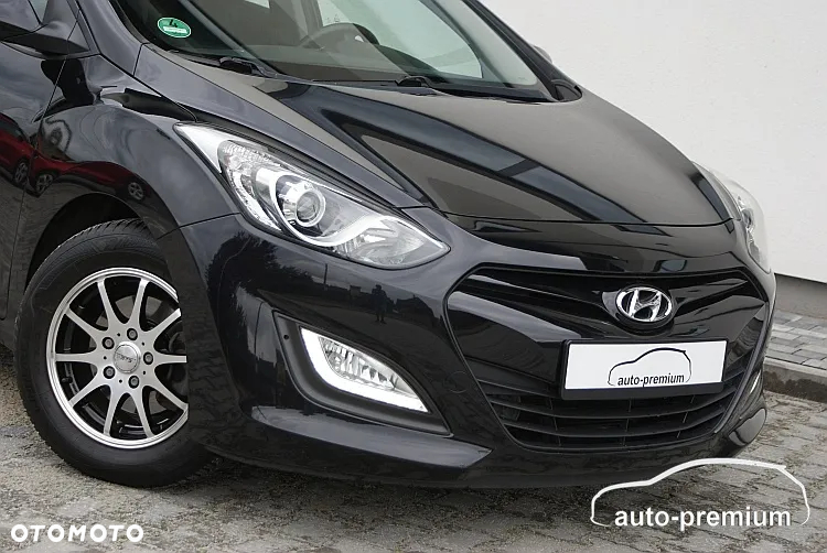 Hyundai i30 blue 1.4 Classic Navigation - 39