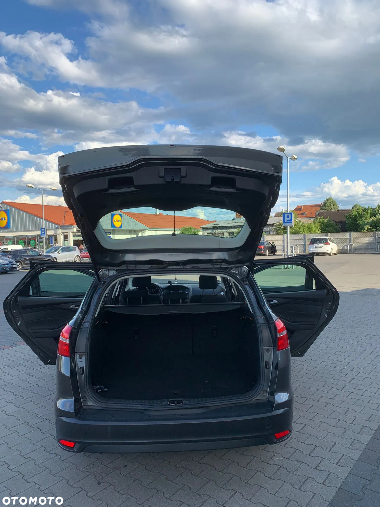 Ford Focus 1.0 EcoBoost Trend ASS - 34