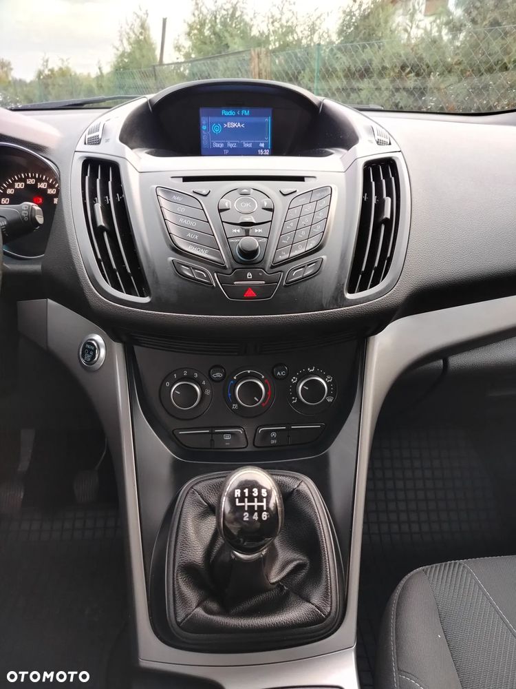 Ford Kuga 2.0 TDCi 4x4 Trend - 22