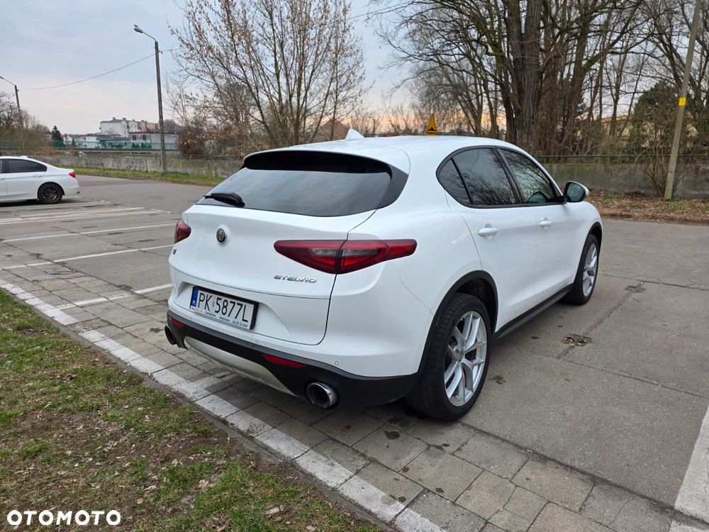 Alfa Romeo Stelvio 2.0 Turbo Super Q4 - 6