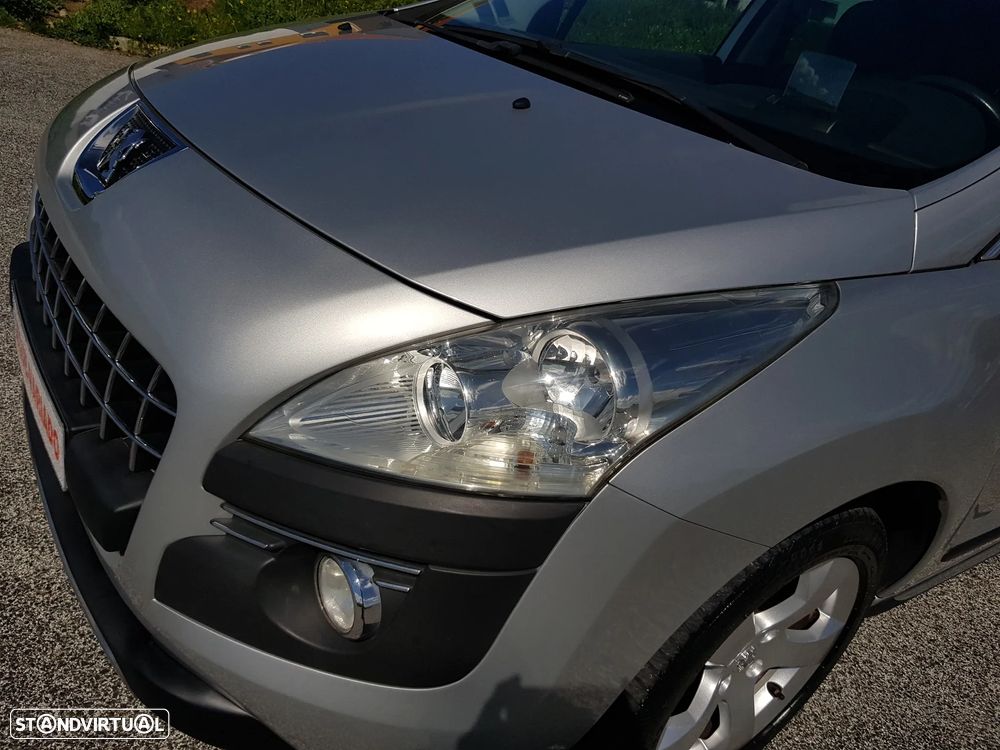 Peugeot 3008 1.6 HDi Sport CMP6 - 60